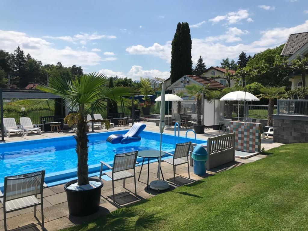 Ferienanlage Seehof Krumpendorf Екстер'єр фото