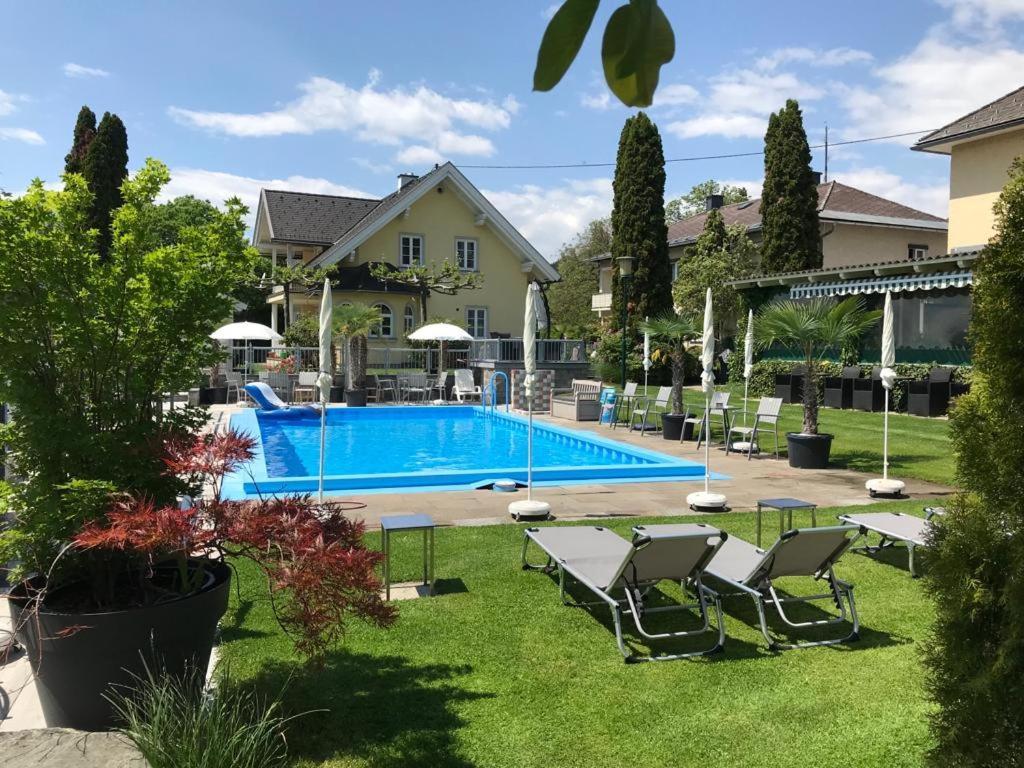 Ferienanlage Seehof Krumpendorf Екстер'єр фото