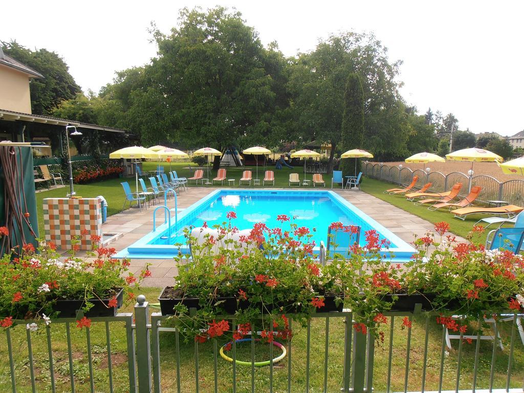Ferienanlage Seehof Krumpendorf Екстер'єр фото